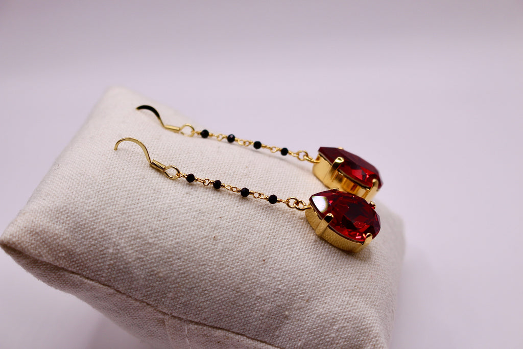 Boucles d’oreilles « Velours » Spinelle et Swarovski
