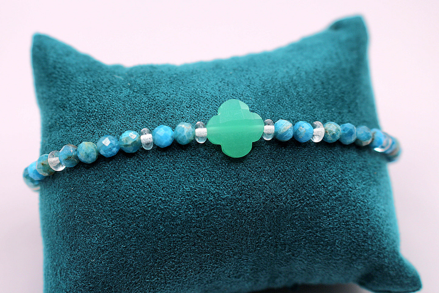 Bracelet douceur en Apatite