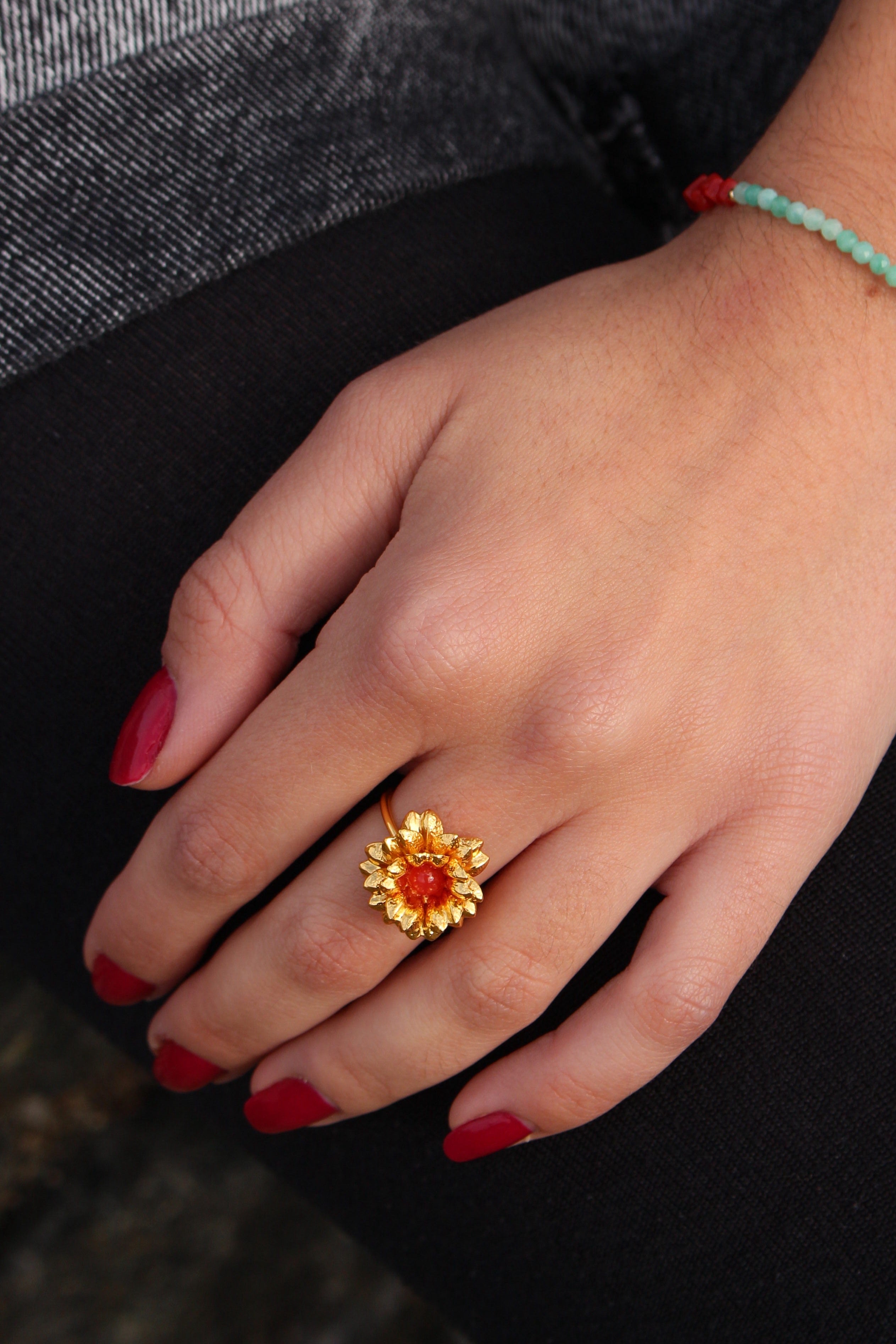Bague « Macchja » en corail de Bonifacio