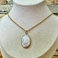 Collier Madone en Plaqué or et Nacre