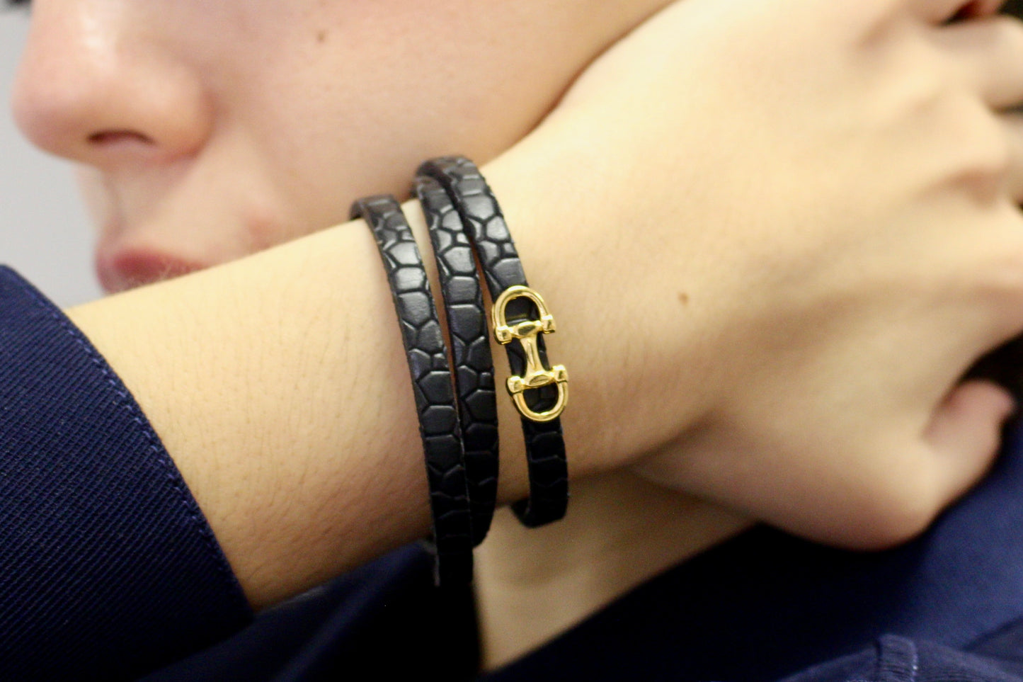 Bracelet Triple Corbeau en Cuir