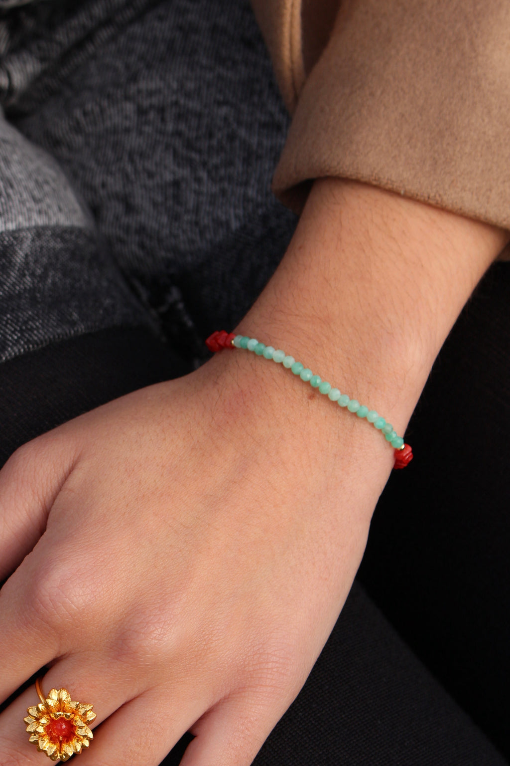 Bracelet « Bonifaziu » émeraude et Corail de Bonifacio